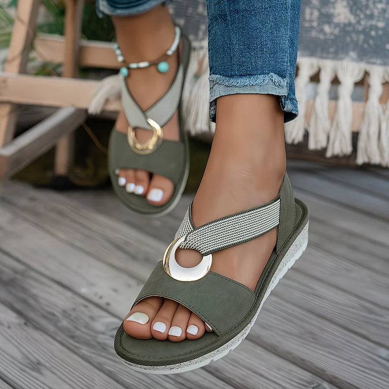 Skylar | Sandali bassi con fibbia in metallo